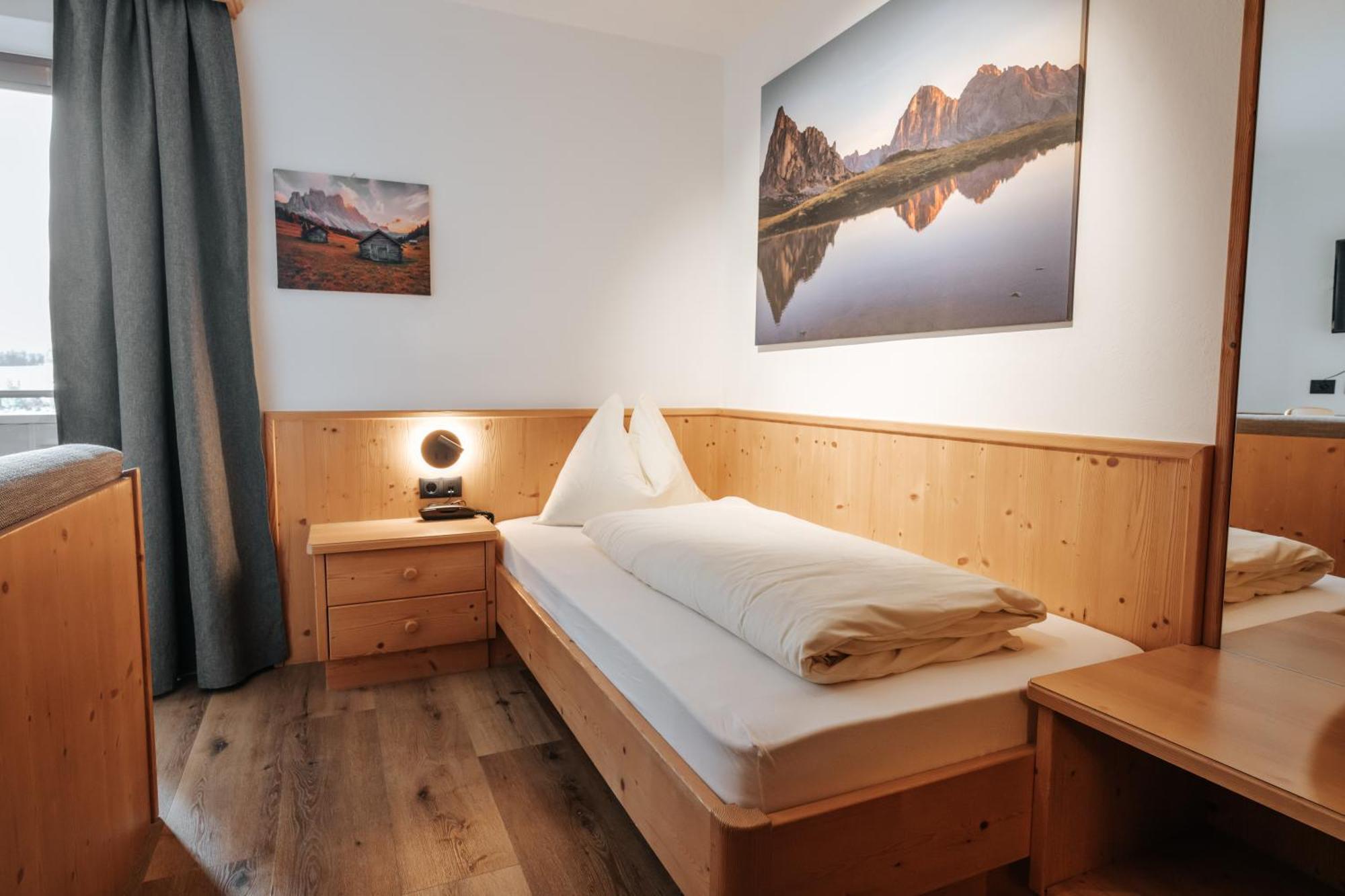 Hotel Tannenhof บรูนิโก ภายนอก รูปภาพ